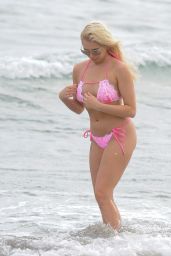 Shannen Reilly McGrath in a Pink Bikini in Poole, Dorset 06/25/2020