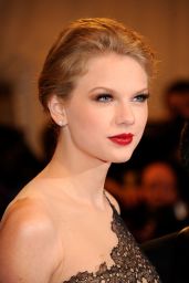 Taylor Swift - Costume Institute Gala 2011