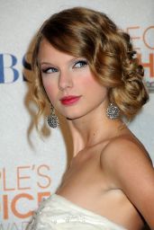 Taylor Swift - People