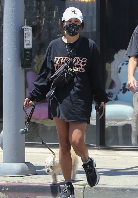 Vanessa Hudgens in Casual Outfit – Shopping in LA 06/26/2020