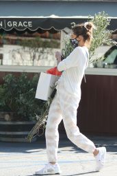 Alessandra Ambrosio - Shopping in Brentwood 07/23/2020