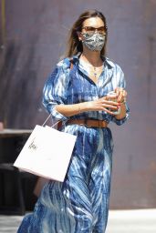 Alessandra Ambrosio - Shopping in Los Angeles 07/27/2020