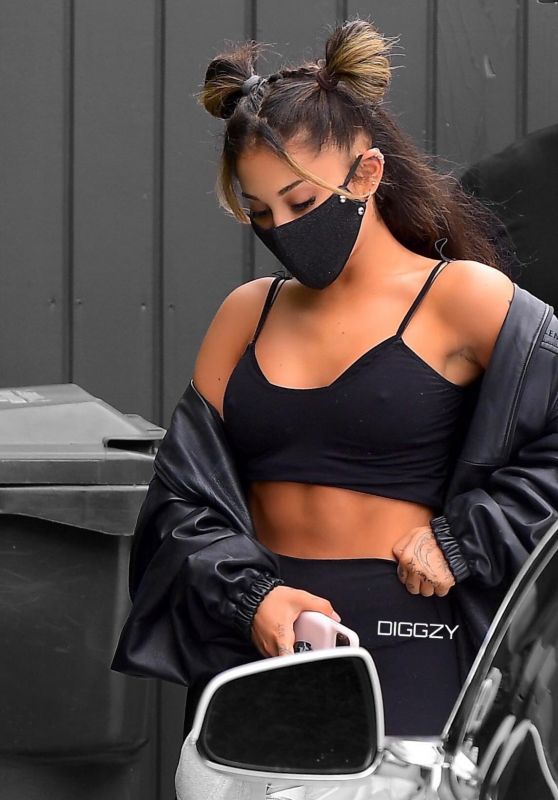 Ariana Grande - Out in LA 07/01/2020