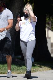 Ariel Winter in Tights - North Hollywood 07/21/2020