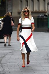 Ashley Roberts in Nautical-Inspired Pleated Dress and Wtatement Red Heels 06/07/2020