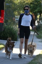 Aubrey Plaza - Walking Her Dogs in Los Feliz 06/12/2020
