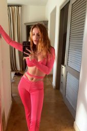 Bella Thorne - Social Media Photos and Videos 07/24/2020