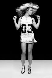 Britney Spears - NFL Kickoff Photoshoot 2003