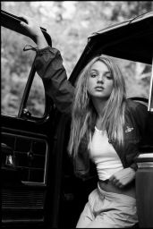 Britney Spears - Photoshoot 1999 (TW)