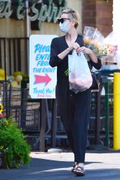 Charlize Theron - Shopping in Los Angeles 07/21/2020