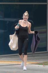 Charlotte McKinney in Gym Ready Outfit - Los Angeles 07/02/2020