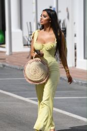 Chloe Khan in Puerto Banus in Marbella 07/24/2020
