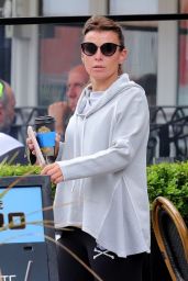 Coleen Rooney - Grabs a Morning Coffee out in Cheshire 07/17/2020