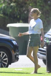 Diane Kruger - Out in Beverly Hills Park 07/09/2020