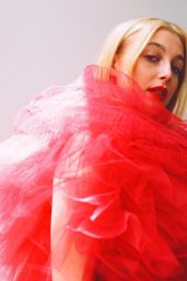 Emma Chamberlain - Vogue Australia August 2020
