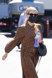 Emma Roberts - Picking Up Some Susie Cakes in LA 07/03/2020