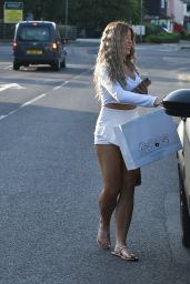Eve Gale and Jess Gale - Leaving Easilocks Hair Salon in Brentwood 07/04/2020