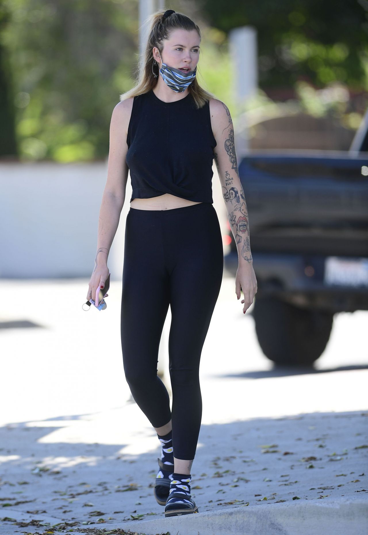 Ireland Baldwin - Out in Los Angeles 07/06/2020 • CelebMafia