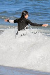 Jennifer Garner - Beach in Malibu 07/13/2020