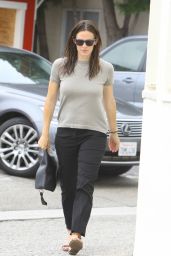 Jennifer Garner in Casual Outfit - Going to Church in LA 07/02/2020