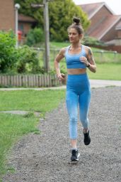 Katie Waissel - Exercises in North London 07/13/2020