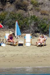 Katy Perry on a Beach in Santa Barbara 07/26/2020