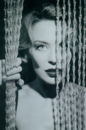 Kylie Minogue - Photoshoot 2002