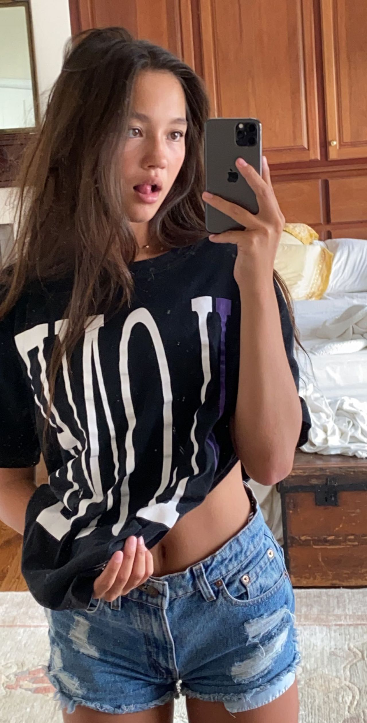 Lily Chee - Social Media Photos and Videos 07/24/2020 • CelebMafia