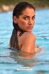 Lorena Duran – Sports Illustrated Swimsuit 2020