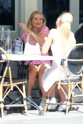 Lottie Moss - Having Lunch With a Friend in London 07/17/2020