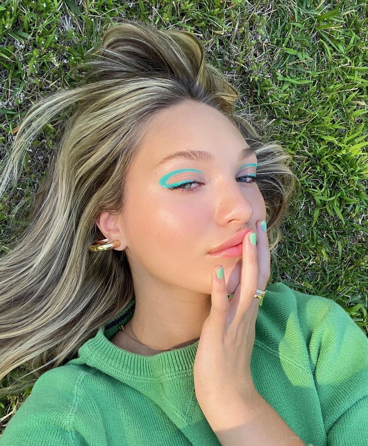 Maddie Ziegler - Social Media Photos and Video 07/19/2020 • CelebMafia