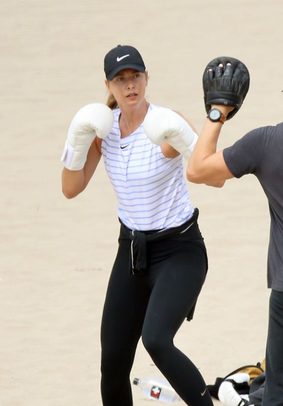 Maria Sharapova - Grueling Workout on the Beach in LA 07/29/2020