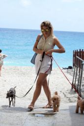 Michelle Hunziker in Summer Outfit - Beach in Varigotti 06/19/2020