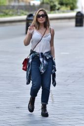 Myleene Klass in Casual Outfit - London 07/10/2020
