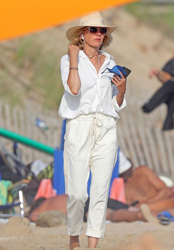 Naomi Watts on the Beach in the Hamptons 07/28/2020