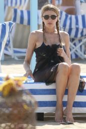 Rita Rusic in a Bikini - Forte dei Marmi 07/12/2020