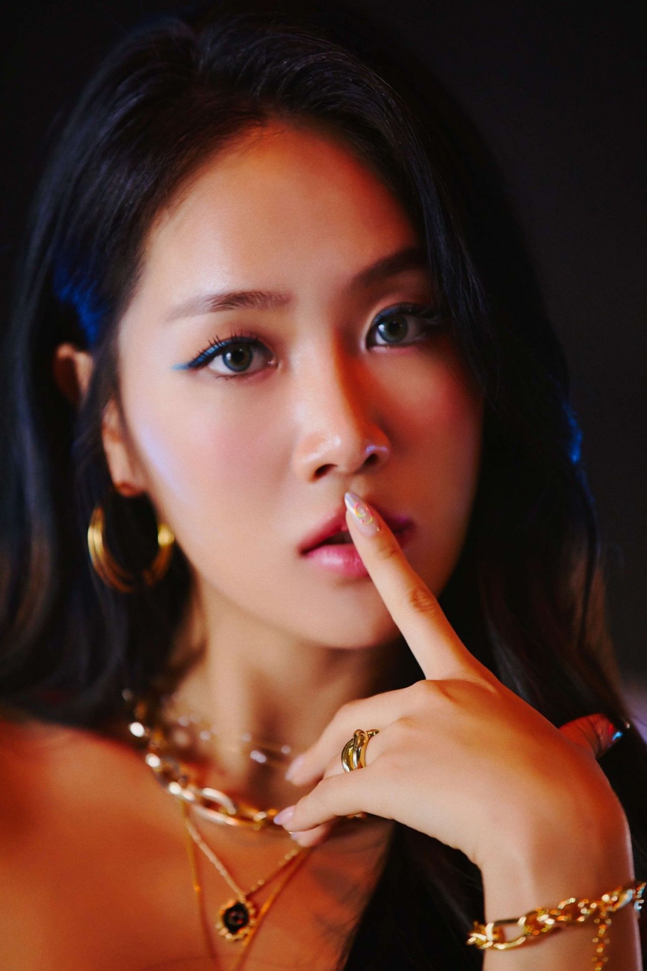 Soyou - 4th Single Album "Gotta Go" Teaser Photos • CelebMafia