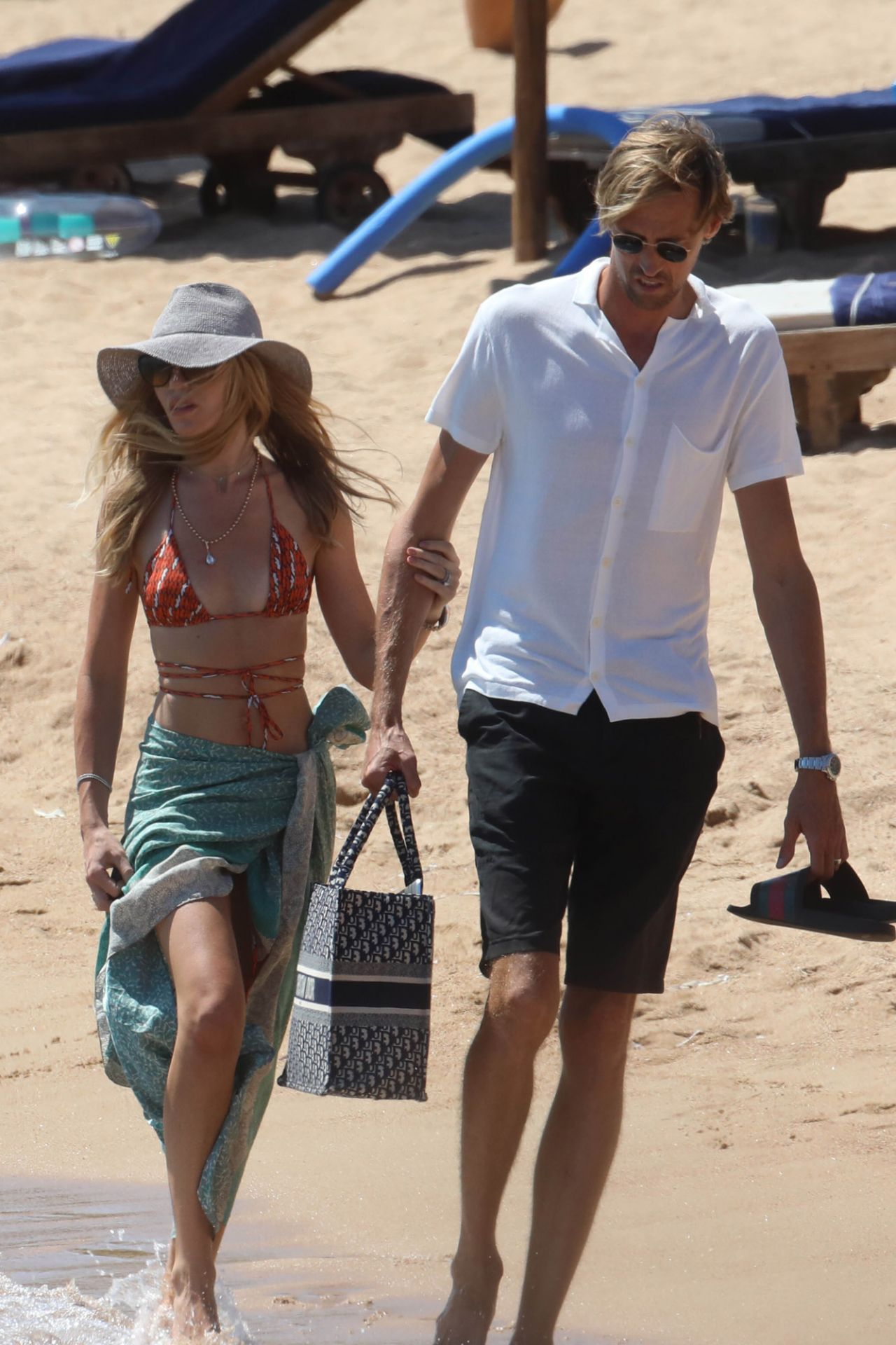 abbey-clancy-and-peter-crouch-beach-in-sardinia-08-20-2020-3.jpg