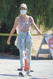 Alessandra Ambrosio - Hike in Pacific Palisades 08/11/2020