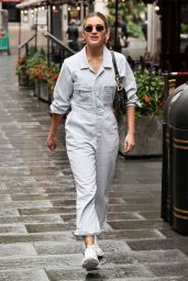 Ashley Roberts - Outside the Global Radio in London 07/27/2020