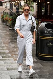 Ashley Roberts - Outside the Global Radio in London 07/27/2020