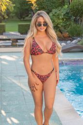 Bianca Gascoigne - Around the Pool in Croatia 08/18/2020