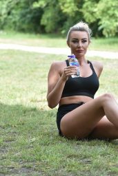 Chloe Crowhurst - Morning Workout in Chigwell Essex 08/22/2020