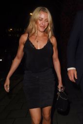 Ellie Goulding Night Out Style - Annabels Private Members Club in Mayfair 08/14/2020