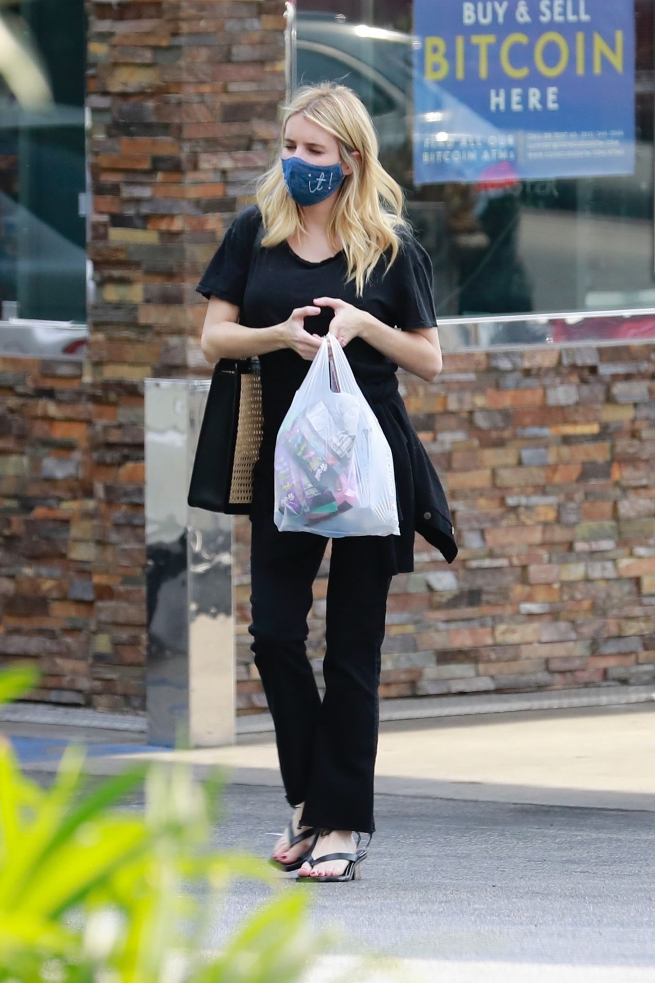 Emma Roberts - Shopping in Los Feliz 08/18/2020 • CelebMafia