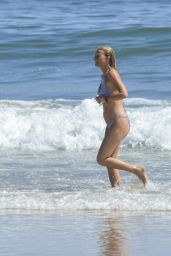 Gwyneth Paltrow in a Bikini at the Hamptons 08/23/2020