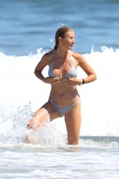 Gwyneth Paltrow in a Bikini at the Hamptons 08/23/2020
