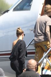 Hailey Bieber and Justin Bieber - Boarding a Private Jet in LA 08/28/2020