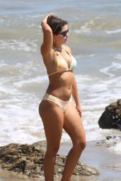 Hannah Ann Sluss Hot in a Bikini - Malibu 08/02/2020