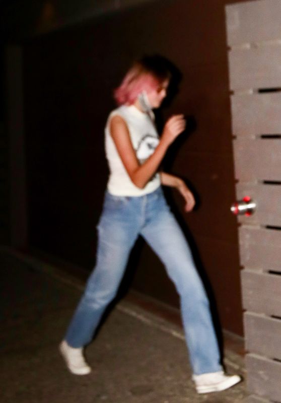Kaia Gerber With Pink Hair - Malibu 08/17/2020